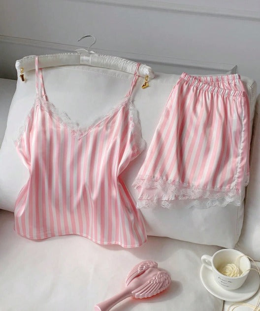 Short Doll Candy Satin – Doçura e Conforto para os Seus Sonhos